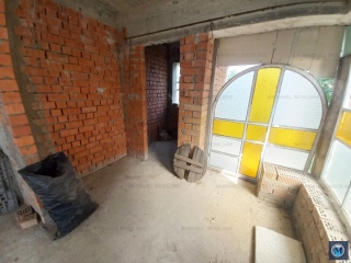 Vila cu 4 camere de vanzare in Cocosesti, 142.75 mp