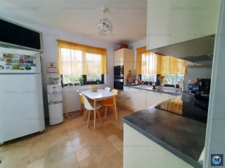 Vila cu 4 camere de vanzare in Paulesti, 155 mp