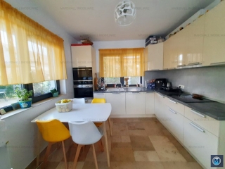 Vila cu 4 camere de vanzare in Paulesti, 155 mp