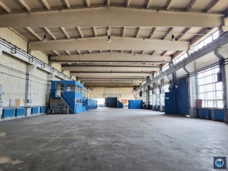 Spatiu industrial de inchiriat, zona Sud, 1633 mp