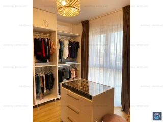Apartament 3 camere de vanzare, zona Central, 110 mp