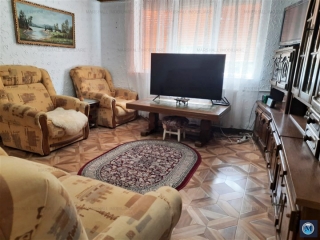 Apartament 2 camere de vanzare, zona Andrei Muresanu, 54 mp