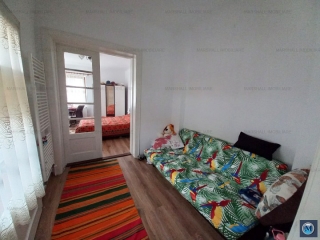 Casa cu 3 camere de vanzare, zona Central, 86.82 mp