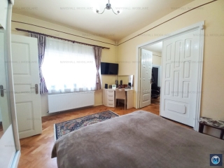 Casa cu 5 camere de vanzare, zona Transilvaniei, 157 mp
