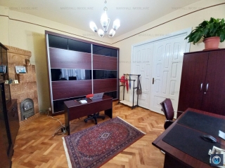 Casa cu 5 camere de vanzare, zona Transilvaniei, 157 mp