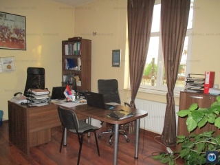 Spatiu  birouri de vanzare, zona Ultracentral, 349.3 mp