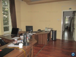 Spatiu  birouri de vanzare, zona Ultracentral, 349.3 mp