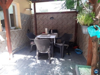Casa cu 5 camere de vanzare, zona Gheorghe Doja, 118.7 mp