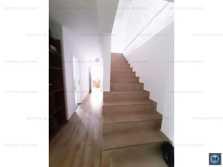 Casa cu 6 camere de vanzare, zona B-dul Bucuresti, 267.5 mp