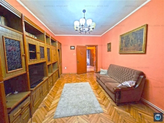 Casa cu 4 camere de vanzare, zona Lupeni, 259 mp