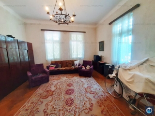 Casa cu 3 camere de vanzare, zona Central, 100.83 mp
