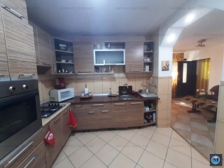 Vila cu 4 camere de vanzare in Tatarani, 132.22 mp