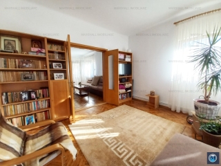 Vila cu 4 camere de vanzare, zona Central, 136.12 mp