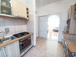 Vila cu 4 camere de vanzare, zona Central, 136.12 mp