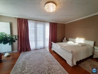 Vila cu 4 camere de vanzare, zona 9 Mai, 224.22 mp