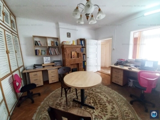 Vila cu 6 camere de vanzare, zona Republicii, 192.1 mp