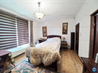 Vila cu 7 camere de vanzare in Gageni, 230 mp