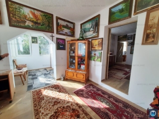 Casa cu 4 camere de vanzare in Ploiestiori, 87 mp