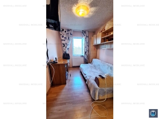 Apartament 3 camere de vanzare, zona Nord, 39.78 mp