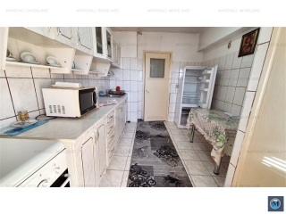 Apartament 3 camere de vanzare, zona B-dul Bucuresti, 65 mp