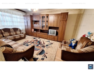 Apartament 3 camere de vanzare, zona B-dul Bucuresti, 65 mp