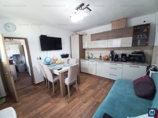 Casa cu 2 camere de vanzare, zona Lupeni, 70 mp
