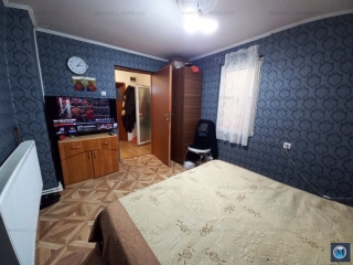 Casa cu 3 camere de vanzare, zona Sud, 50 mp