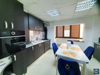Apartament 2 camere de inchiriat, zona Ultracentral, 64.6 mp