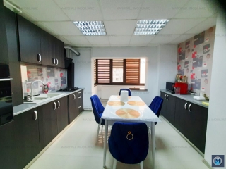 Apartament 2 camere de inchiriat, zona Ultracentral, 64.6 mp