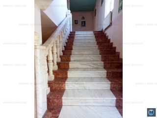 Vila cu 7 camere de vanzare, zona Marasesti, 330.96 mp