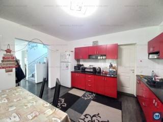 Vila cu 5 camere de vanzare, zona Exterior Est, 190 mp