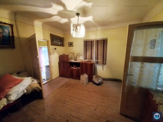 Casa cu 3 camere de vanzare, zona Nord, 109 mp