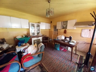 Casa cu 3 camere de vanzare, zona Nord, 109 mp