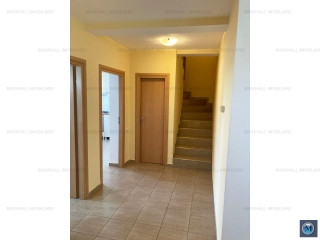 Vila cu 5 camere de vanzare, zona Exterior Nord, 166.05 mp