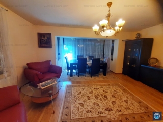 Vila cu 5 camere de vanzare in Boldesti-Scaeni, zona Nord-Est