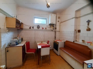 Casa cu 4 camere de vanzare, zona Gheorghe Doja, 120 mp