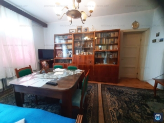 Casa cu 4 camere de vanzare, zona Gheorghe Doja, 120 mp