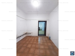 Vila cu 11 camere de vanzare, zona Gheorghe Doja, 237.7 mp