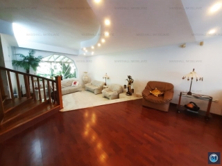Vila cu 5 camere de vanzare, zona Marasesti, 256.95 mp