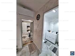 Casa cu 3 camere de vanzare, zona Republicii, 67.5 mp