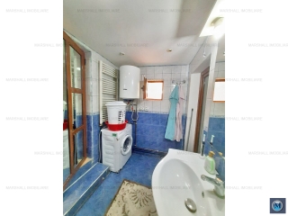 Casa cu 3 camere de vanzare, zona Republicii, 67.5 mp