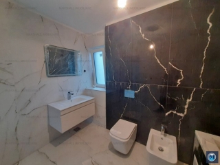 Vila cu 5 camere de vanzare in Strejnicu, 142 mp