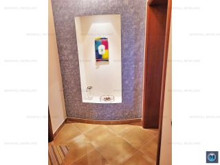 Apartament 3 camere de vanzare, zona Central, 82.32 mp