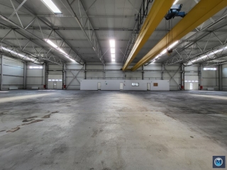 Spatiu industrial de vanzare in Campina, zona Central, 4600 mp