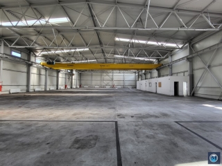 Spatiu industrial de vanzare in Campina, zona Central, 4600 mp