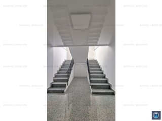 Casa cu 10 camere de vanzare, zona Ultracentral, 338.8 mp