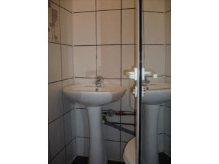 Apartament 4 camere de vanzare, zona Republicii, 80 mp