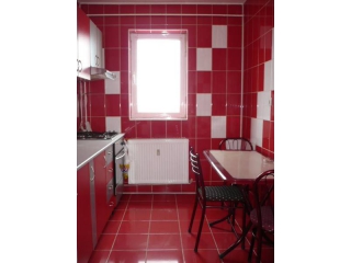 Apartament 4 camere de vanzare, zona Republicii, 80 mp
