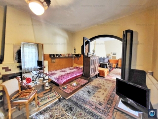 Apartament 3 camere de vanzare in Campina, zona Central, 80 mp