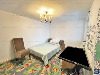 Casa cu 3 camere de vanzare, zona Central, 77 mp